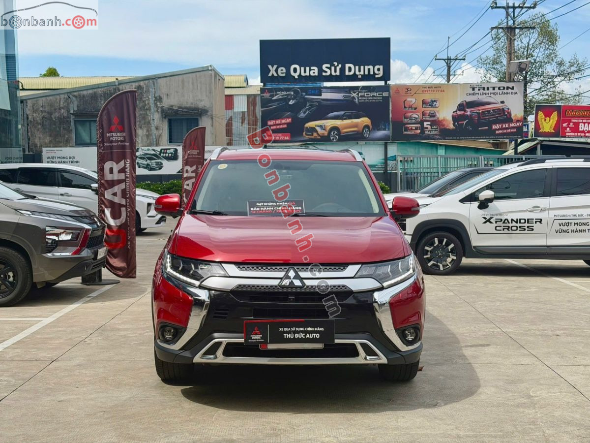 Bán ô tô Mitsubishi Outlander Premium 2.0 CVT - 2021 - xe cũ