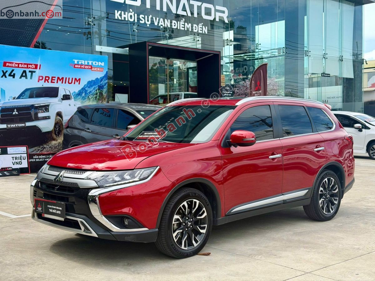 Bán ô tô Mitsubishi Outlander Premium 2.0 CVT - 2021 - xe cũ