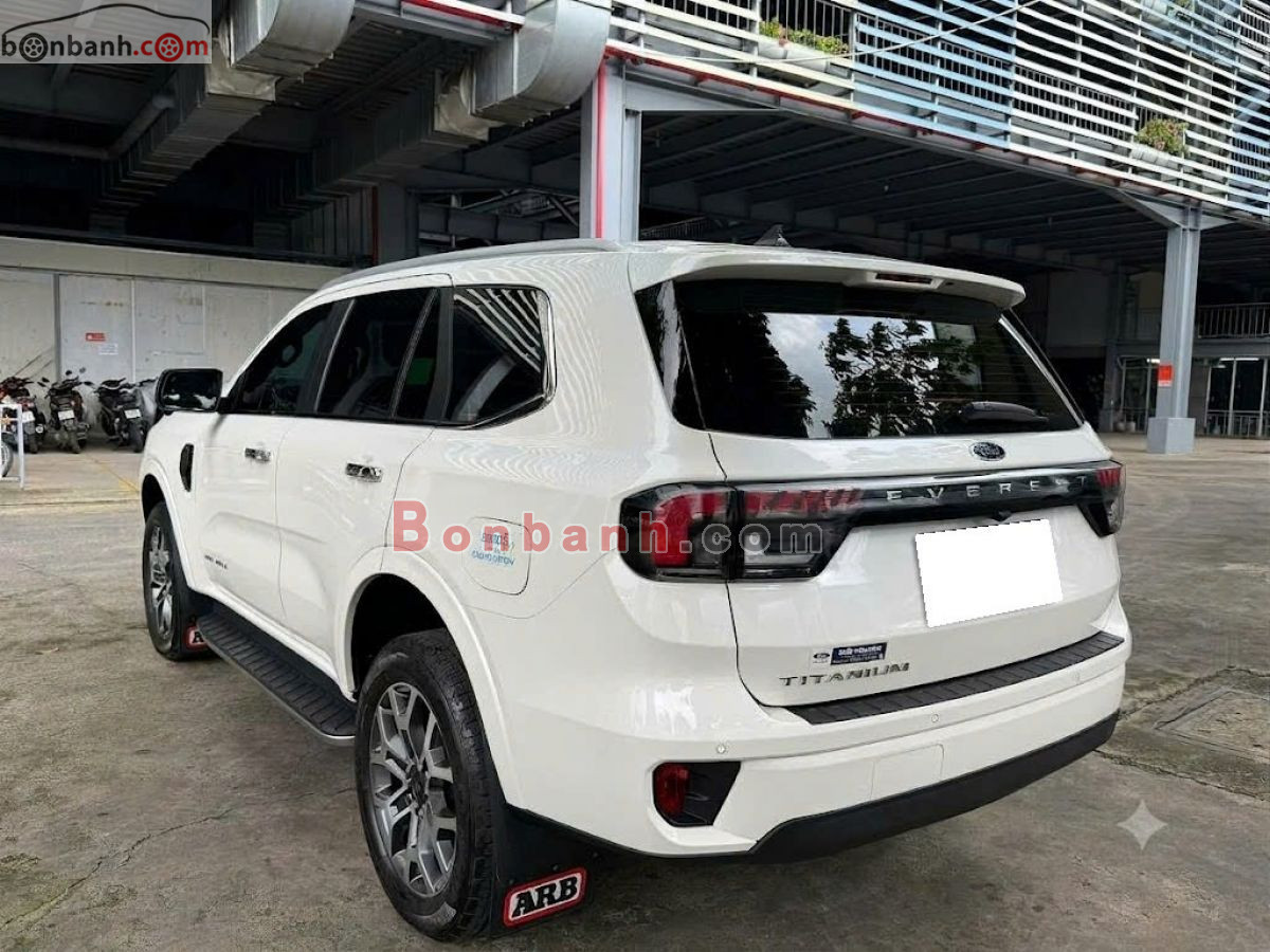 Bán ô tô Ford Everest Titanium 2.0L 4x2 AT - 2025 - xe cũ