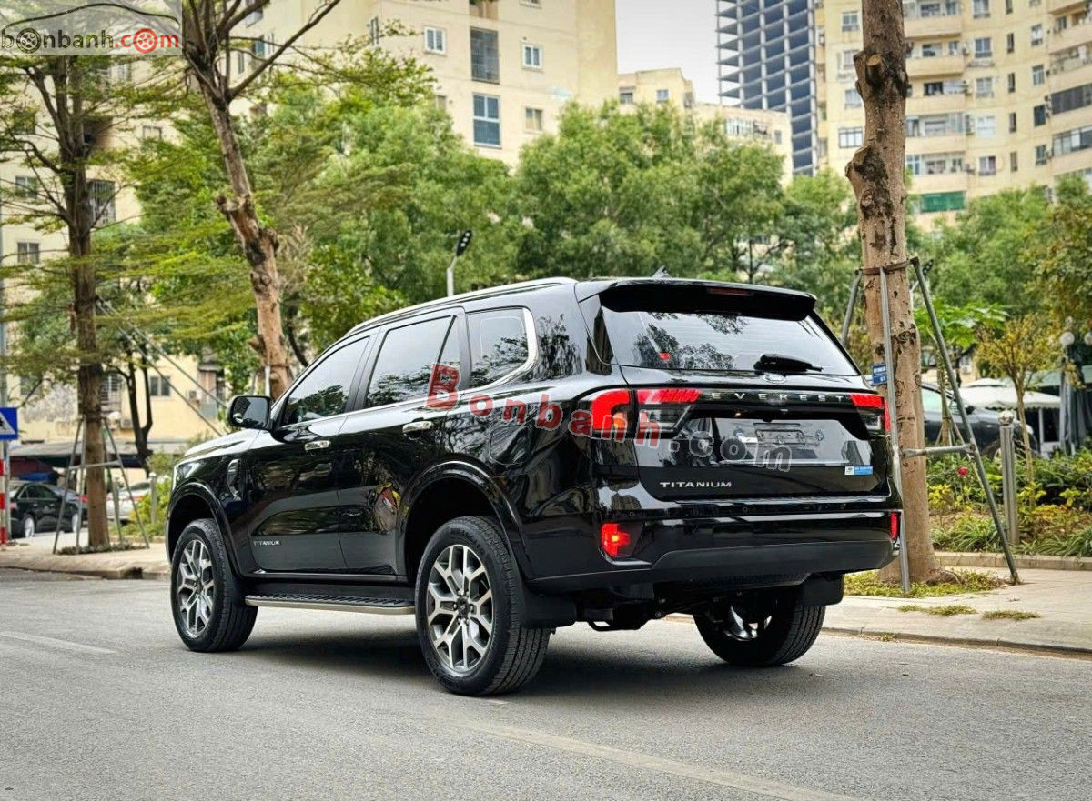 Bán ô tô Ford Everest Titanium 2.0L 4x2 AT - 2022 - xe cũ
