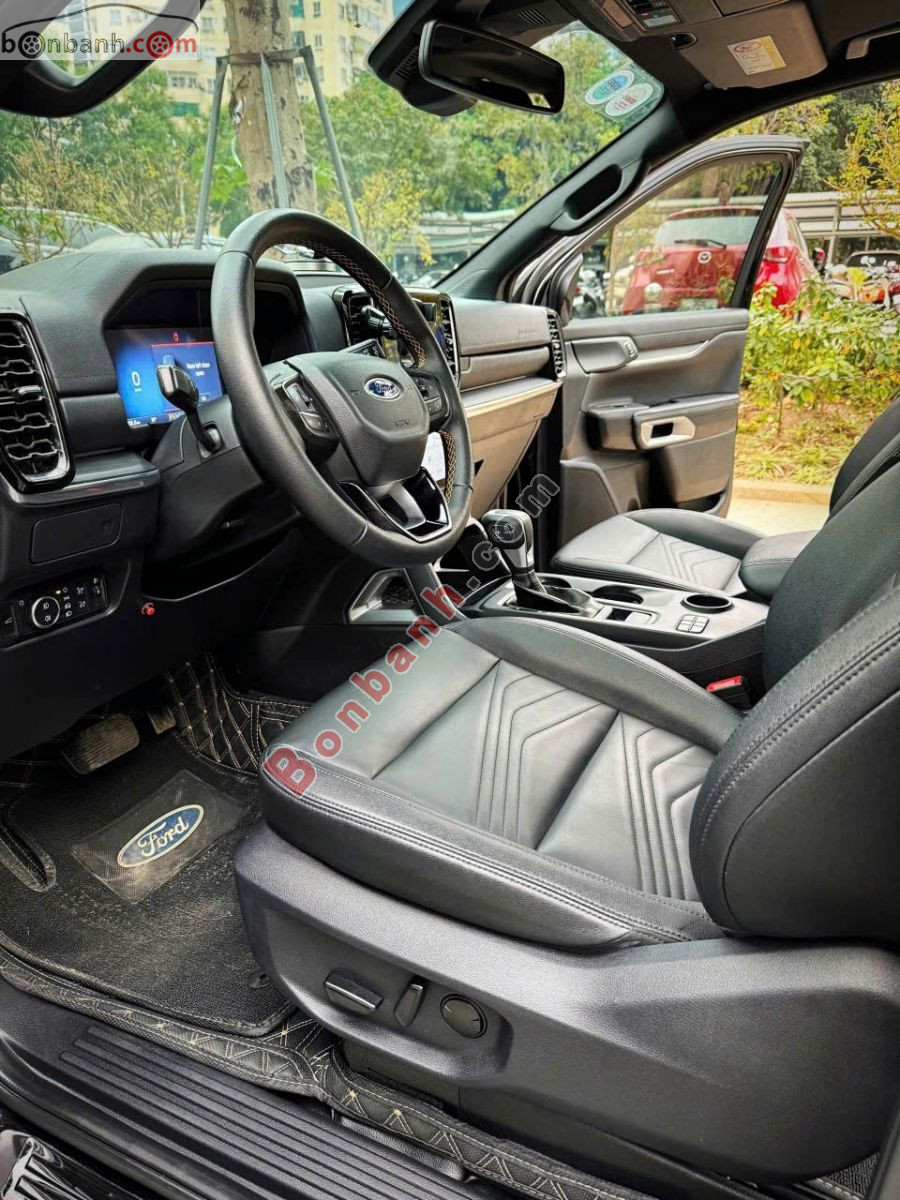 Bán ô tô Ford Everest Titanium 2.0L 4x2 AT - 2022 - xe cũ
