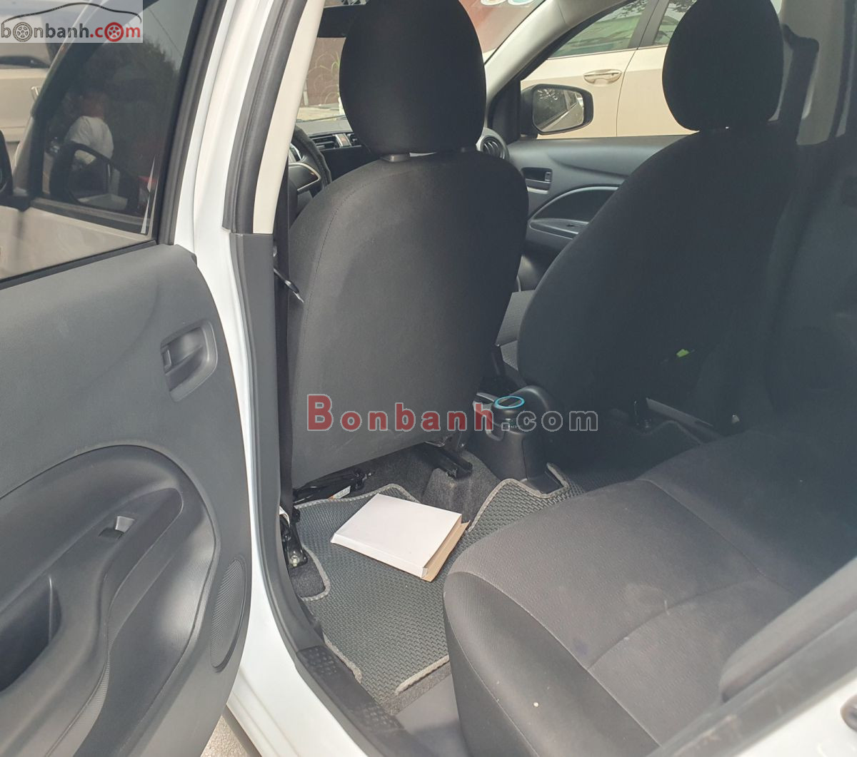 Bán ô tô Mitsubishi Attrage 1.2 MT - 2024 - xe cũ