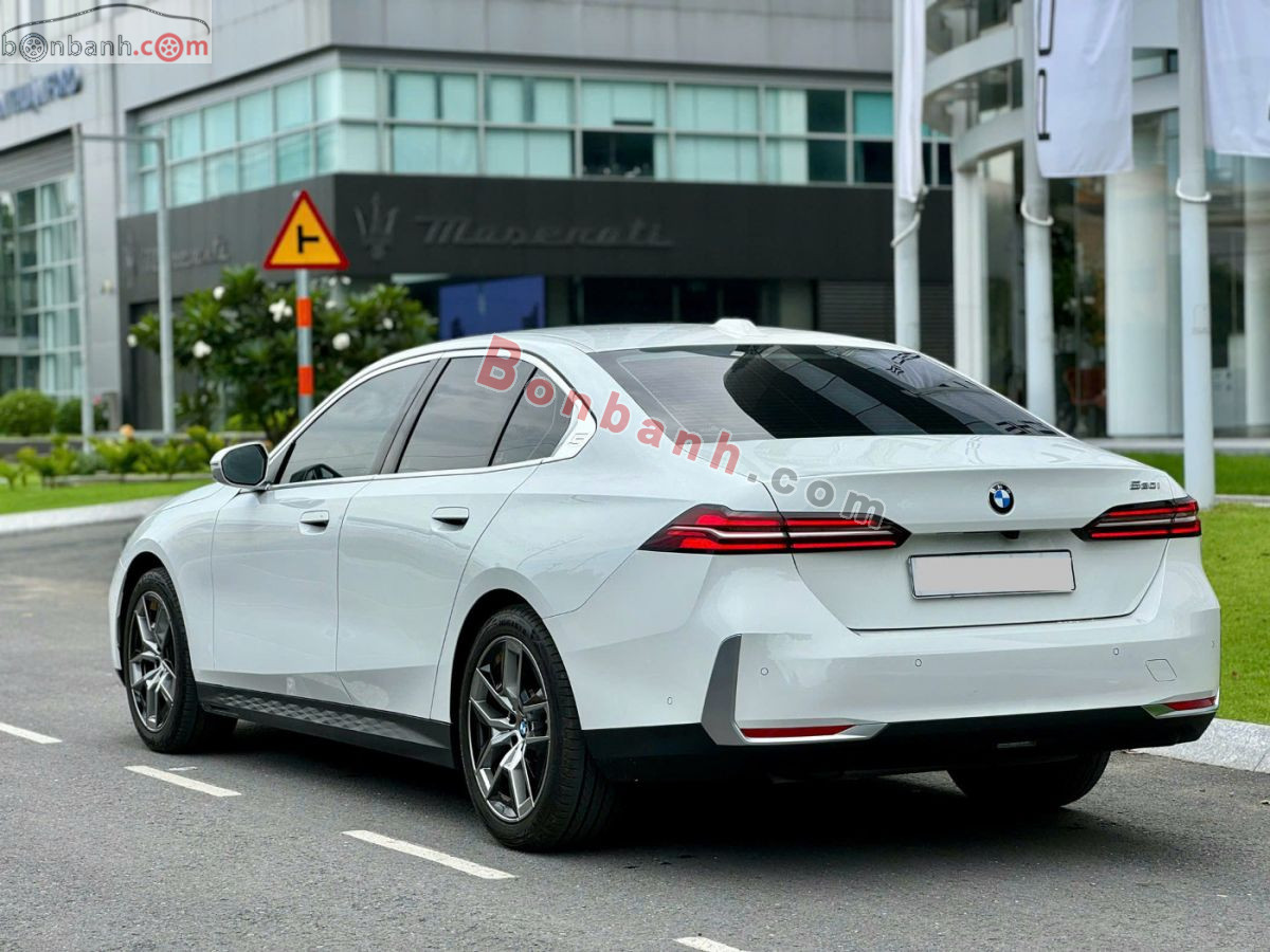 Bán ô tô BMW 5 Series 520i Premium - 2025 - xe cũ