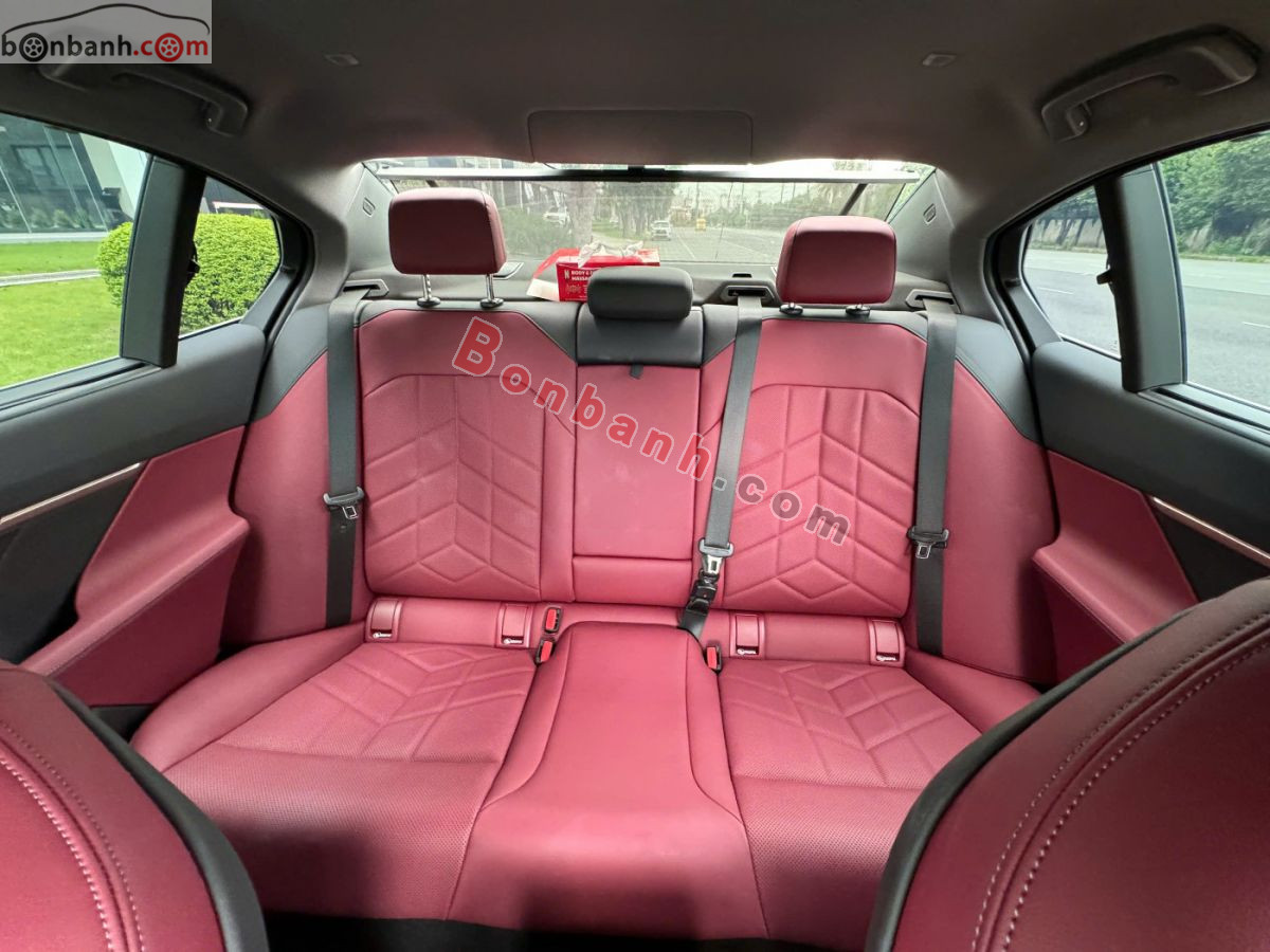 Bán ô tô BMW 5 Series 520i Premium - 2025 - xe cũ