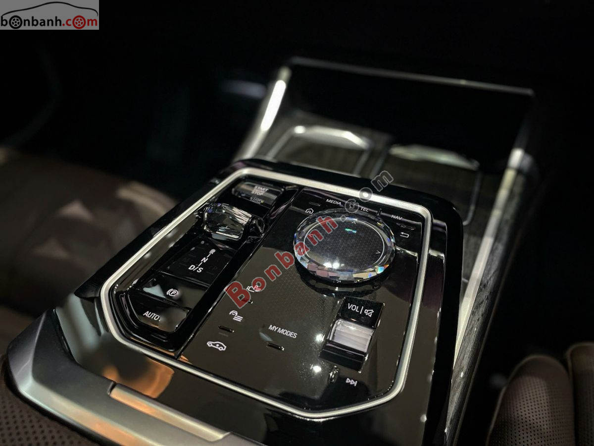 Bán ô tô BMW 7 Series 735i M Sport - 2026 - xe mới