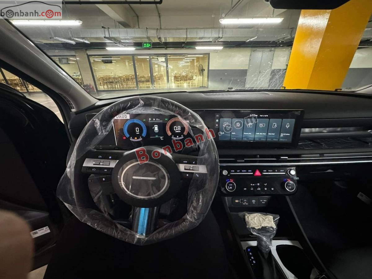 Bán ô tô Hyundai Tucson 2.0 AT Tiêu chuẩn - 2026 - xe mới