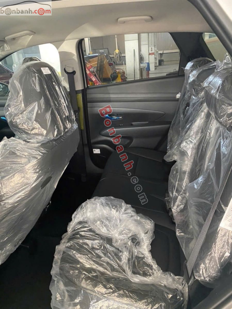 Bán ô tô Hyundai Tucson 2.0 AT Tiêu chuẩn - 2026 - xe mới