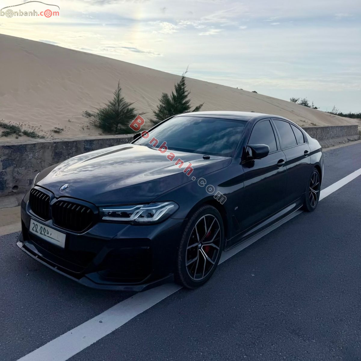 Bán ô tô BMW 5 Series 520i M Sport - 2021 - xe cũ
