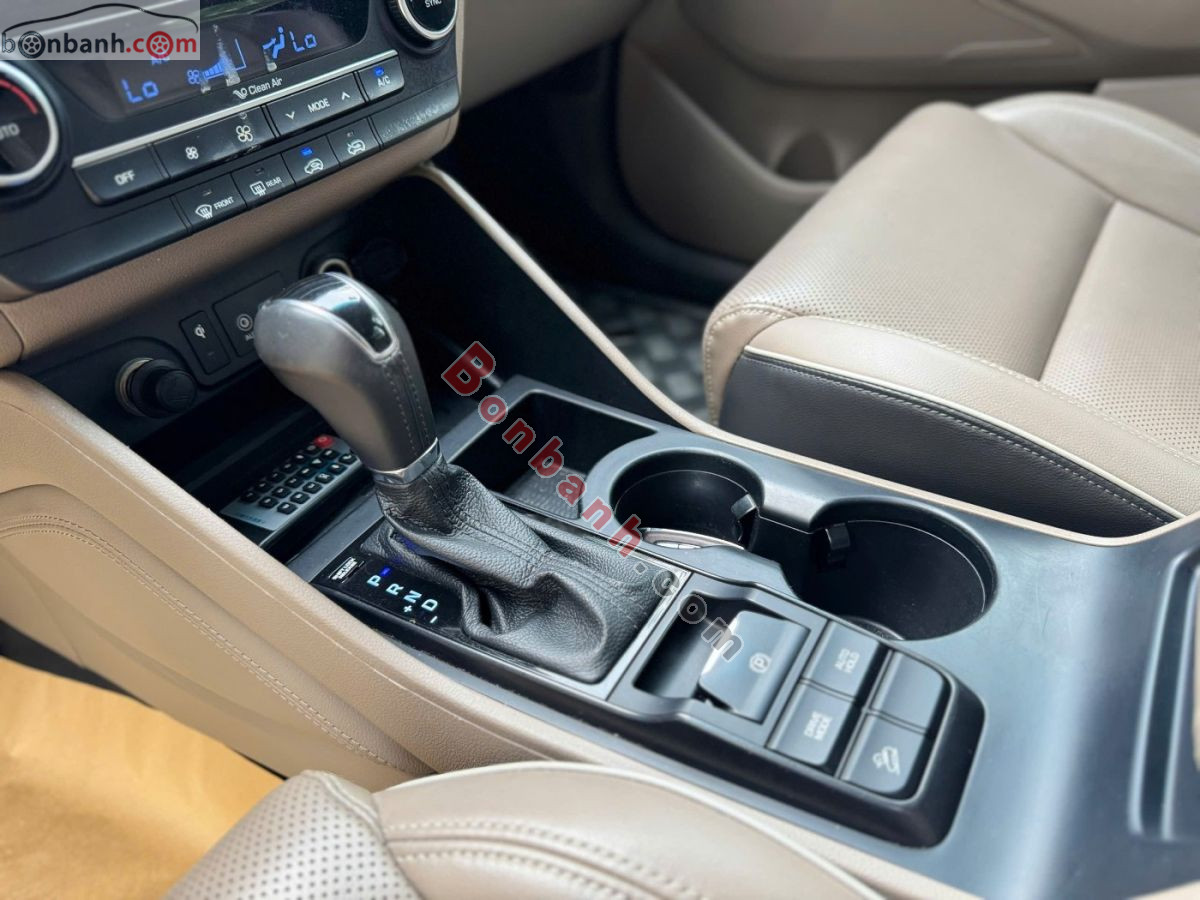 Bán ô tô Hyundai Tucson 2.0 AT Đặc biệt - 2021 - xe cũ