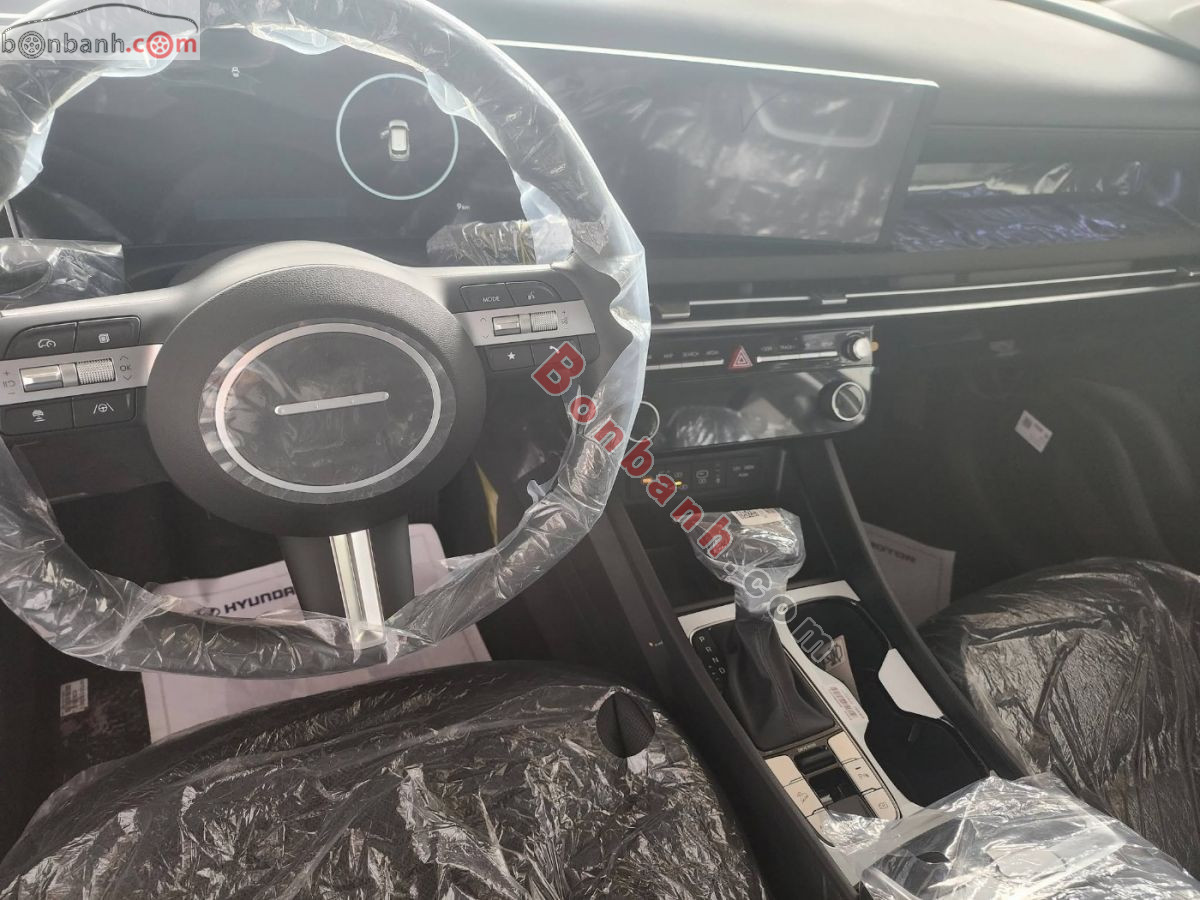 Bán ô tô Hyundai Tucson 2.0 AT Đặc biệt - 2026 - xe mới