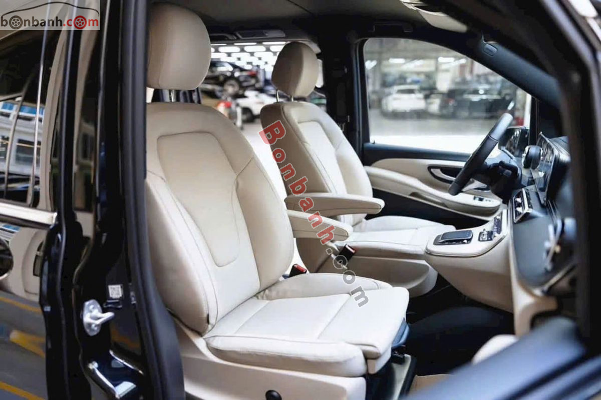 Bán ô tô Mercedes Benz V class V300 AMG - 2026 - xe mới