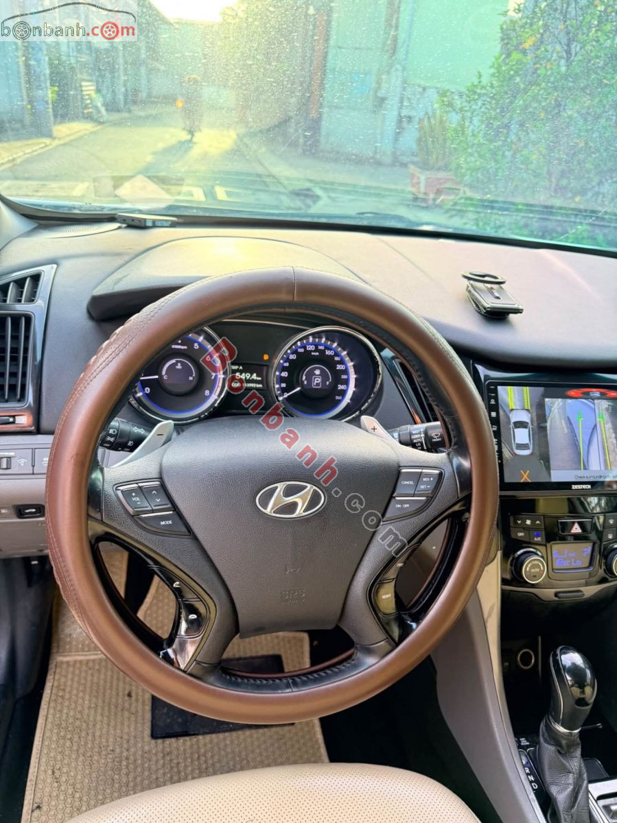 Bán ô tô Hyundai Sonata 2.0 AT - 2013 - xe cũ