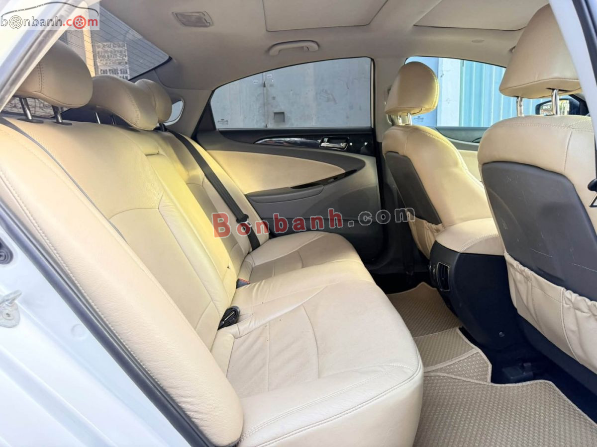 Bán ô tô Hyundai Sonata 2.0 AT - 2013 - xe cũ