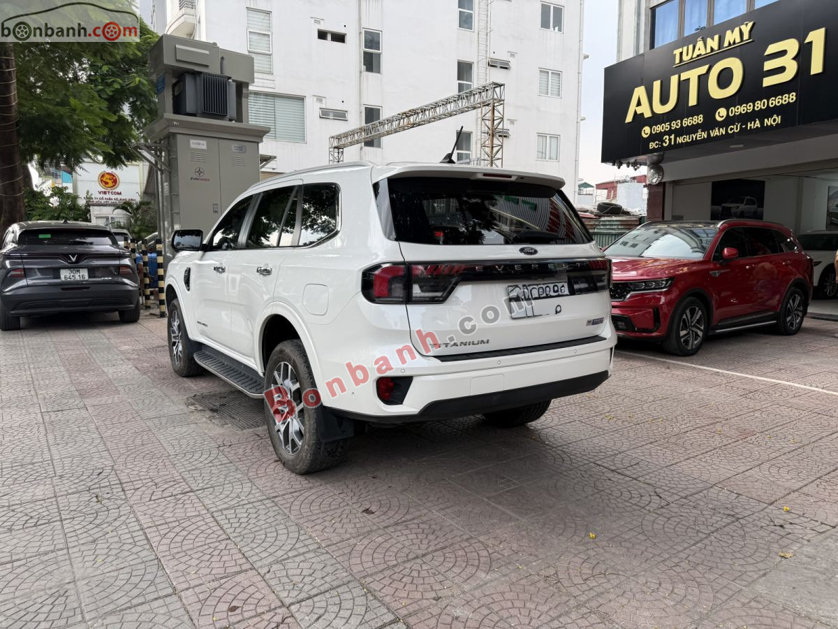 Bán ô tô Ford Everest Titanium Plus 2.0L 4x4 AT - 2024 - xe cũ