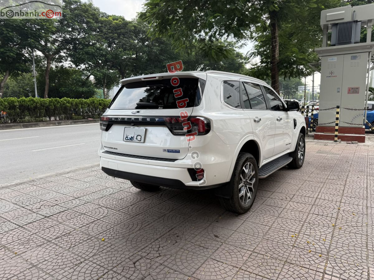 Bán ô tô Ford Everest Titanium Plus 2.0L 4x4 AT - 2024 - xe cũ