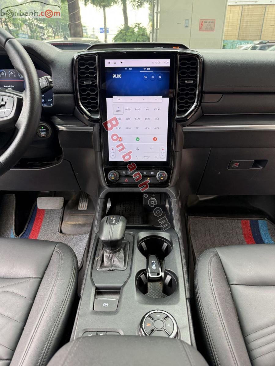 Bán ô tô Ford Everest Titanium Plus 2.0L 4x4 AT - 2024 - xe cũ