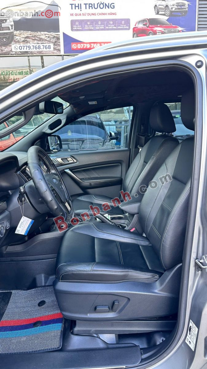 Bán ô tô Ford Everest Titanium 2.0L 4x4 AT - 2019 - xe cũ