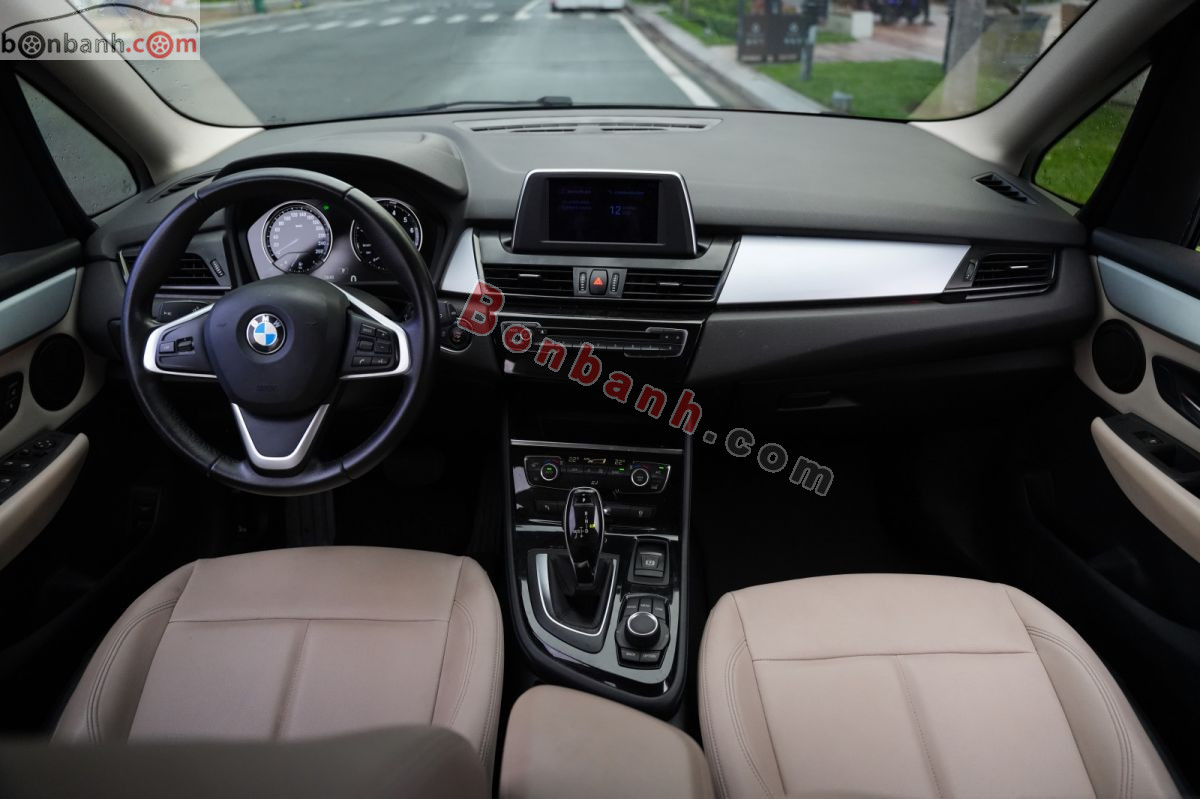 Bán ô tô BMW 2 Series 218i Gran Tourer - 2018 - xe cũ