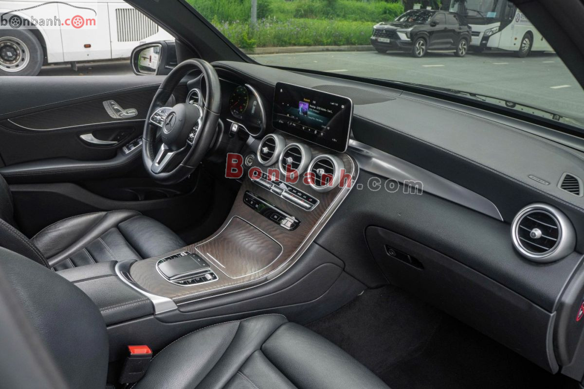 Bán ô tô Mercedes Benz GLC 200 4Matic - 2021 - xe cũ