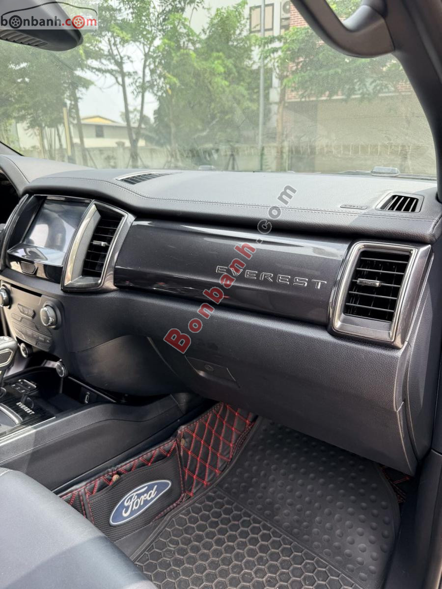 Bán ô tô Ford Everest Titanium 2.0L 4x4 AT - 2019 - xe cũ