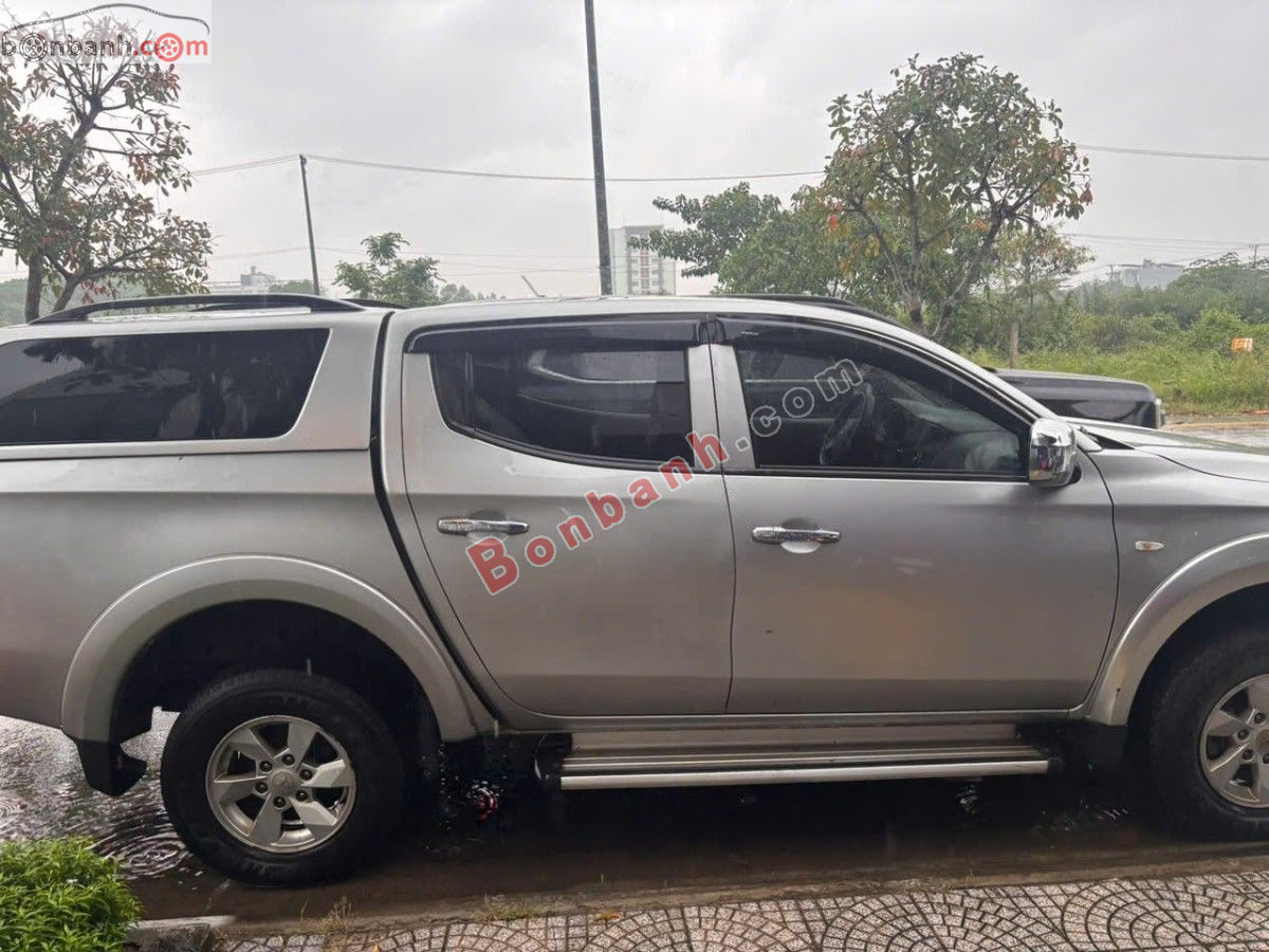 Bán ô tô Mitsubishi Triton 4x2 MT - 2017 - xe cũ