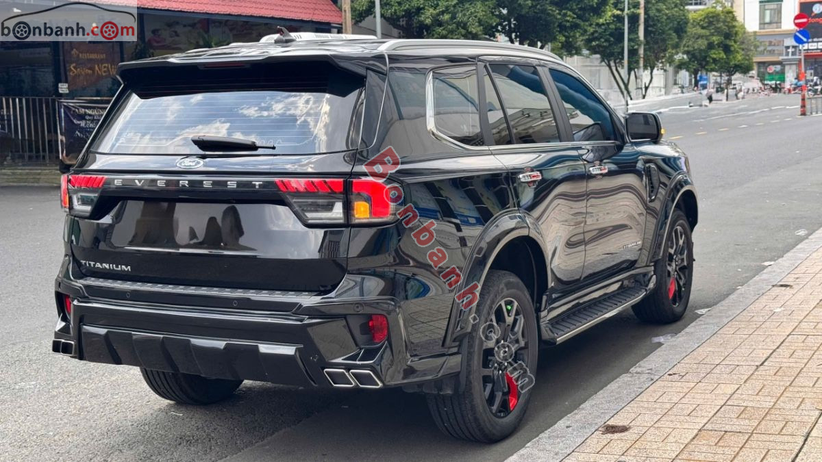 Bán ô tô Ford Everest Titanium Plus 2.0L 4x4 AT - 2025 - xe cũ