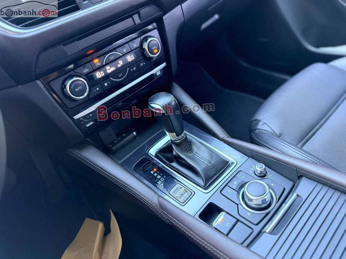 Bán ô tô Mazda 6 Premium 2.0 AT - 2019 - xe cũ
