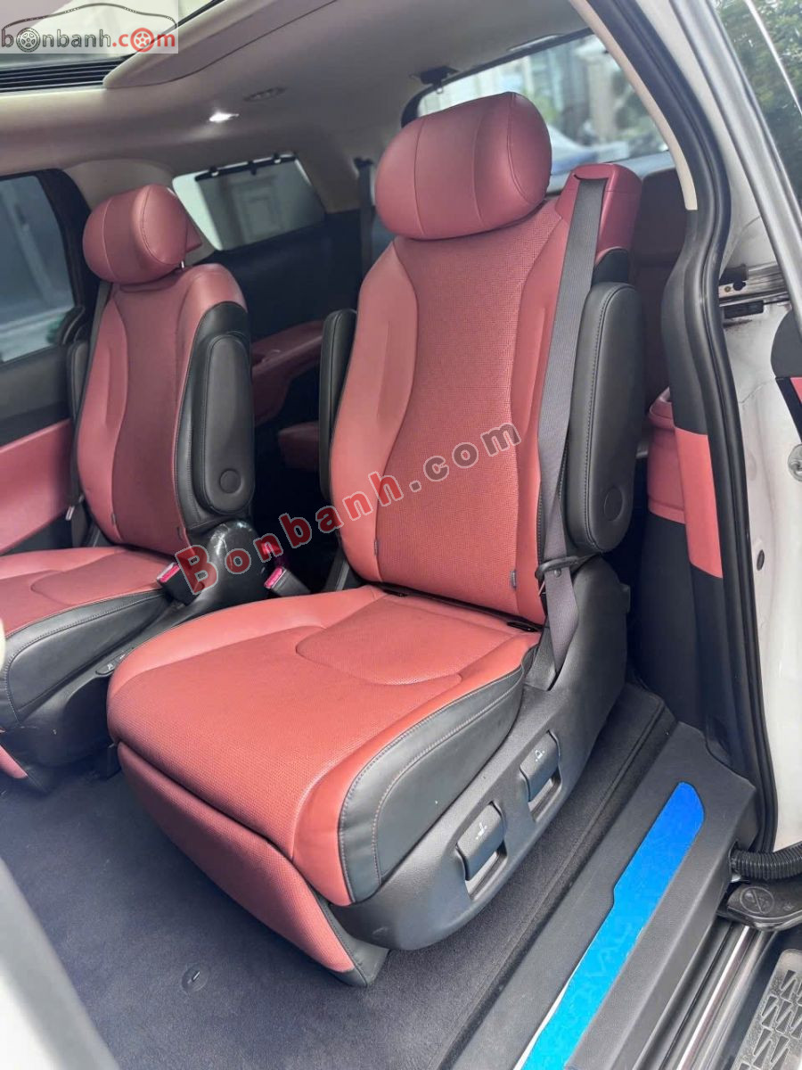 Bán ô tô Kia Carnival Signature 1.6 Turbo HEV 7S - 2025 - xe cũ
