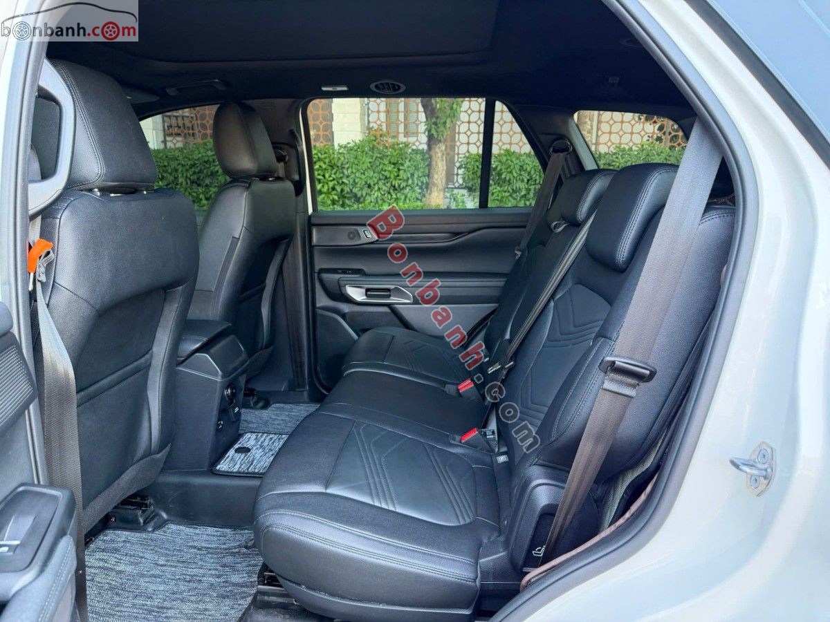 Bán ô tô Ford Everest Titanium 2.0L 4x2 AT - 2025 - xe cũ