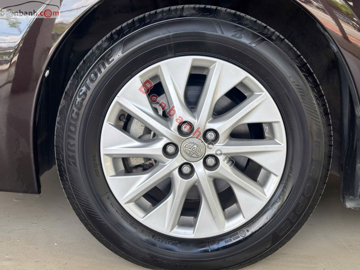 Bán ô tô Toyota Corolla altis 1.8E AT - 2017 - xe cũ