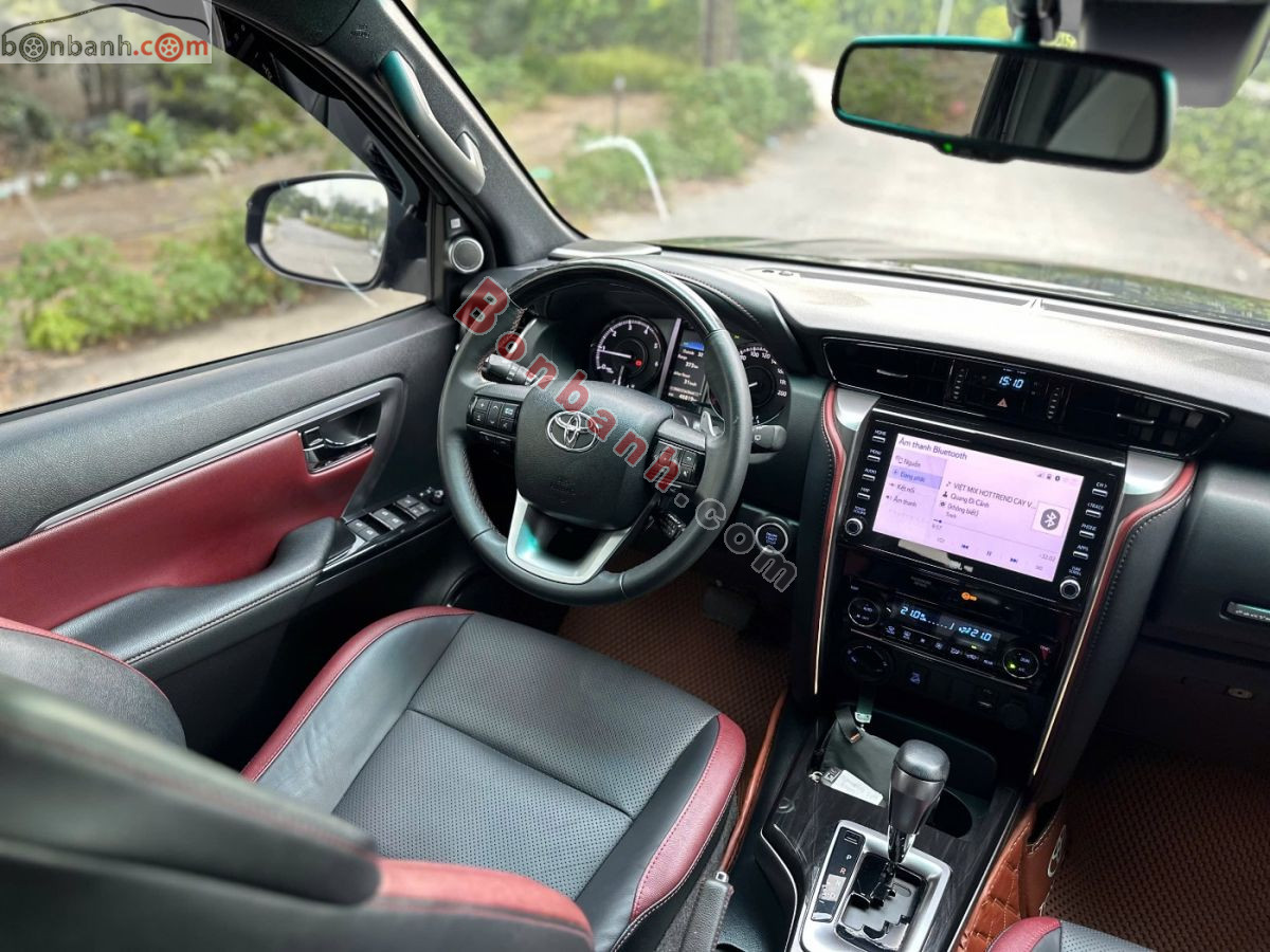 Bán ô tô Toyota Fortuner Legender 2.4L 4x2 AT - 2023 - xe cũ