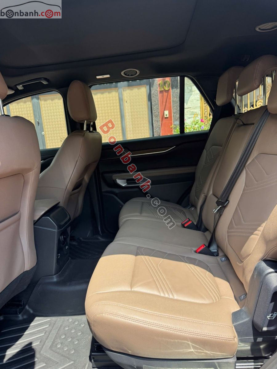 Bán ô tô Ford Everest Titanium 2.0L 4x2 AT - 2023 - xe cũ