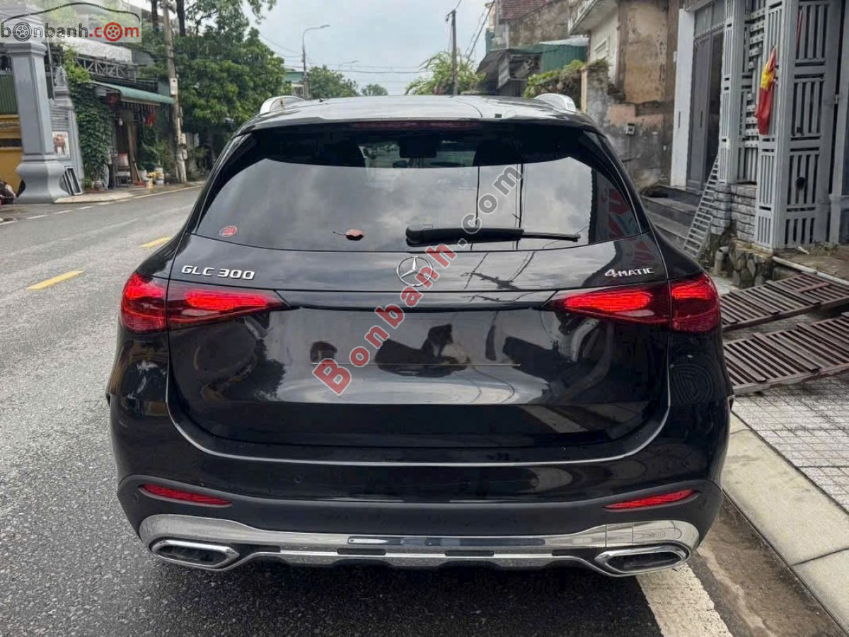 Bán ô tô Mercedes Benz GLC 300 4Matic - 2025 - xe cũ