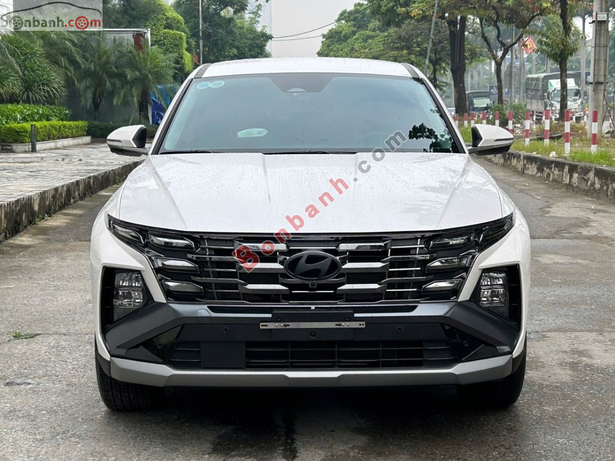 Bán ô tô Hyundai Tucson 2.0 AT Đặc biệt - 2025 - xe cũ