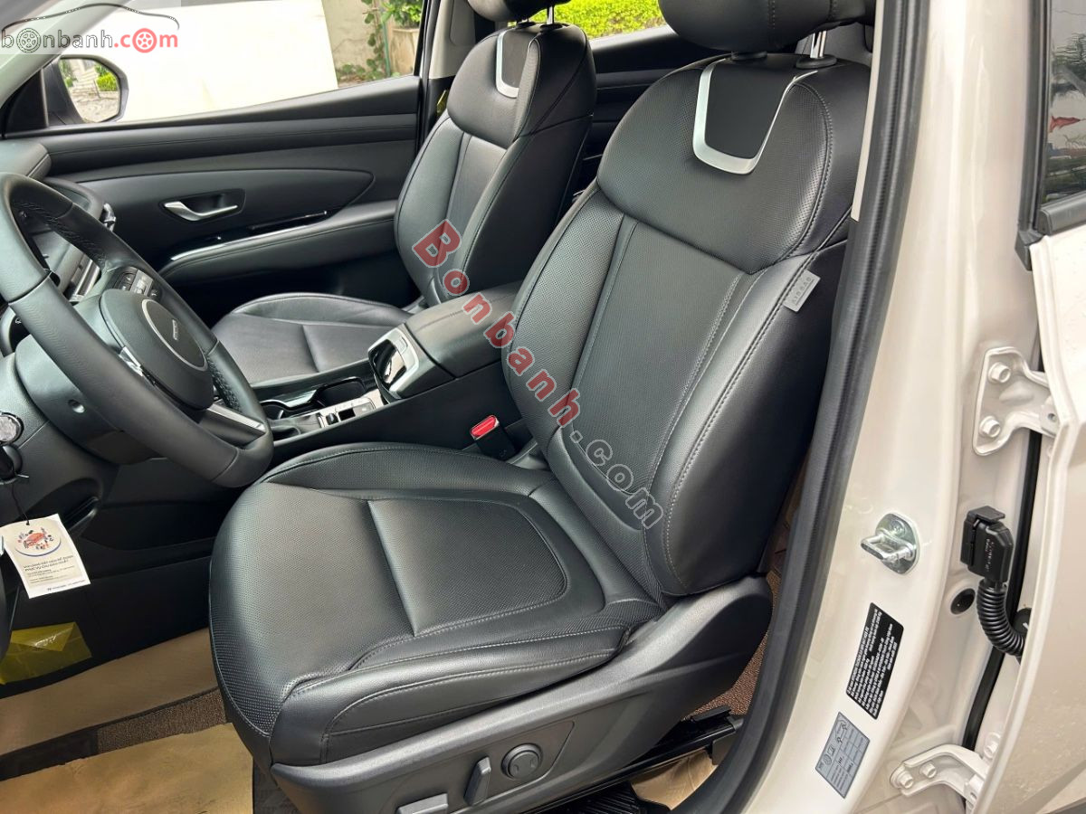 Bán ô tô Hyundai Tucson 2.0 AT Đặc biệt - 2025 - xe cũ