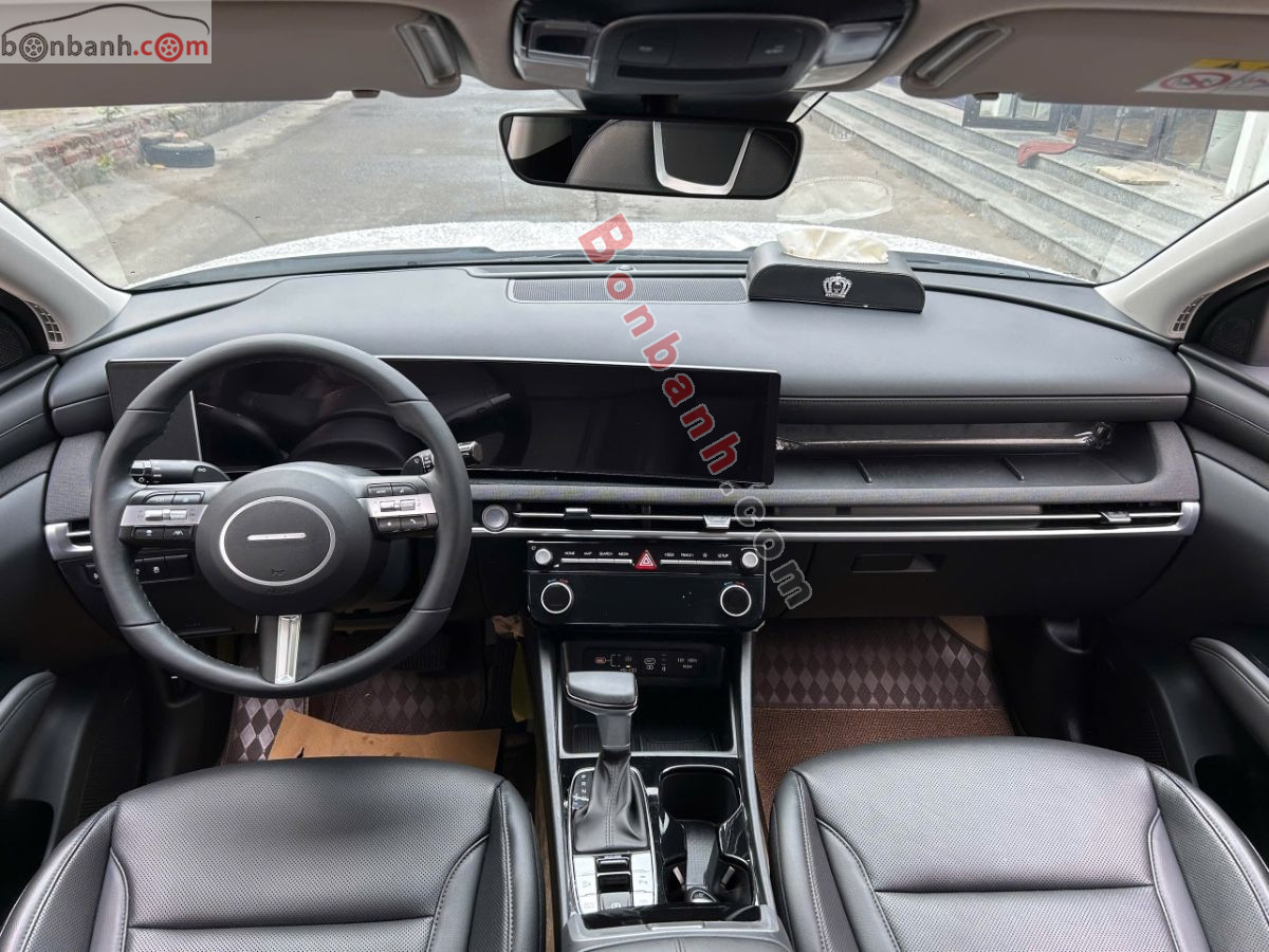 Bán ô tô Hyundai Tucson 2.0 AT Đặc biệt - 2025 - xe cũ