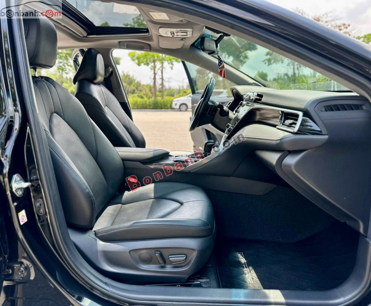 Bán ô tô Toyota Camry 2.5Q - 2020 - xe cũ