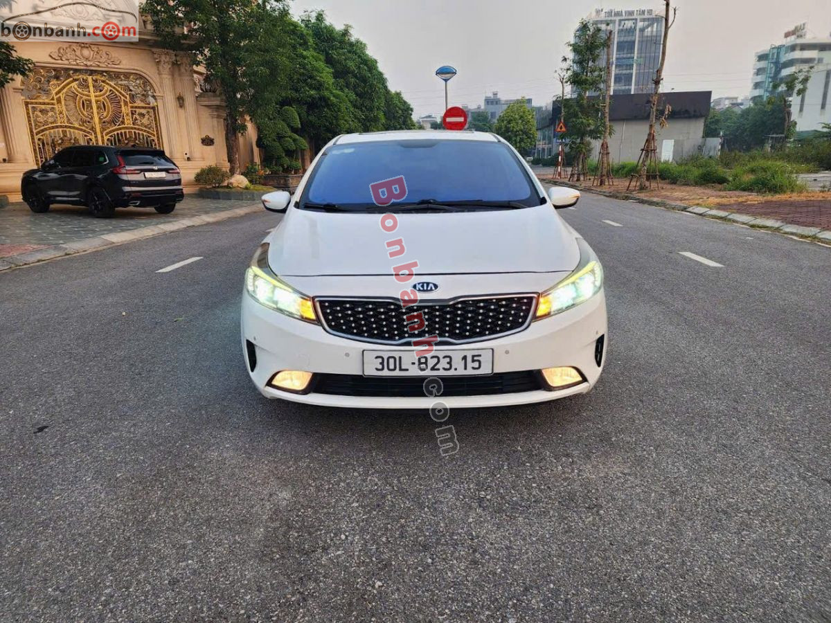 Bán ô tô Kia Cerato 1.6 AT - 2018 - xe cũ