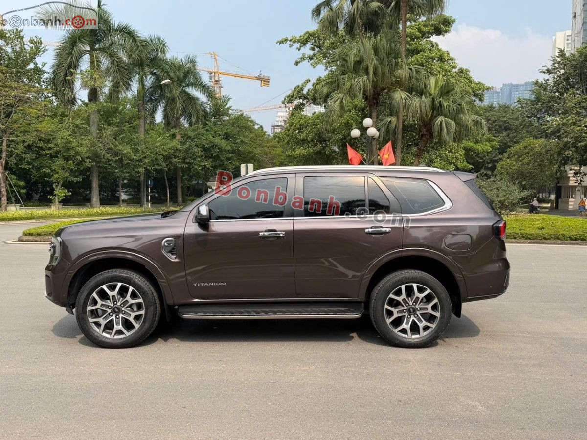 Bán ô tô Ford Everest Titanium 2.0L 4x4 AT - 2022 - xe cũ