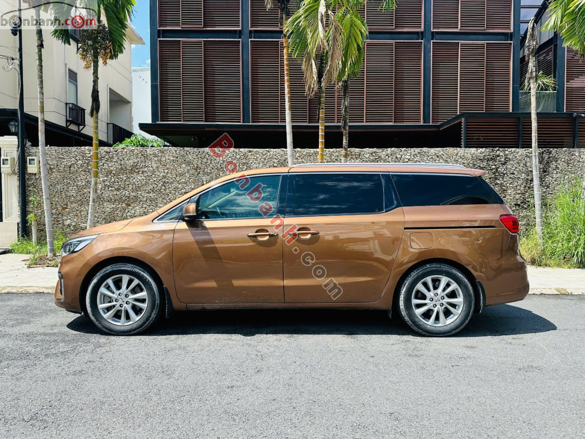 Bán ô tô Kia Sedona 2.2 DAT Luxury - 2021 - xe cũ