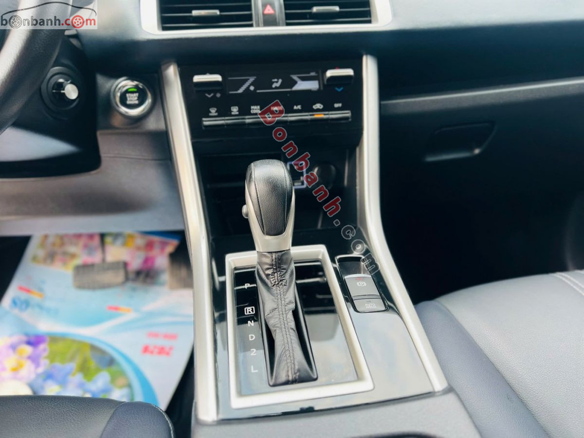 Bán ô tô Mitsubishi Xpander Cross 1.5 AT - 2023 - xe cũ