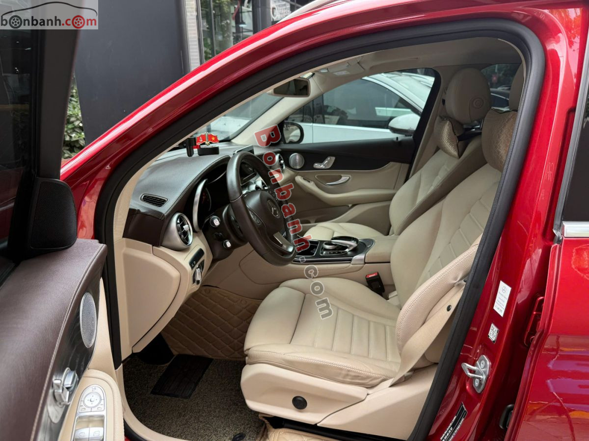 Bán ô tô Mercedes Benz GLC 300 4Matic - 2019 - xe cũ