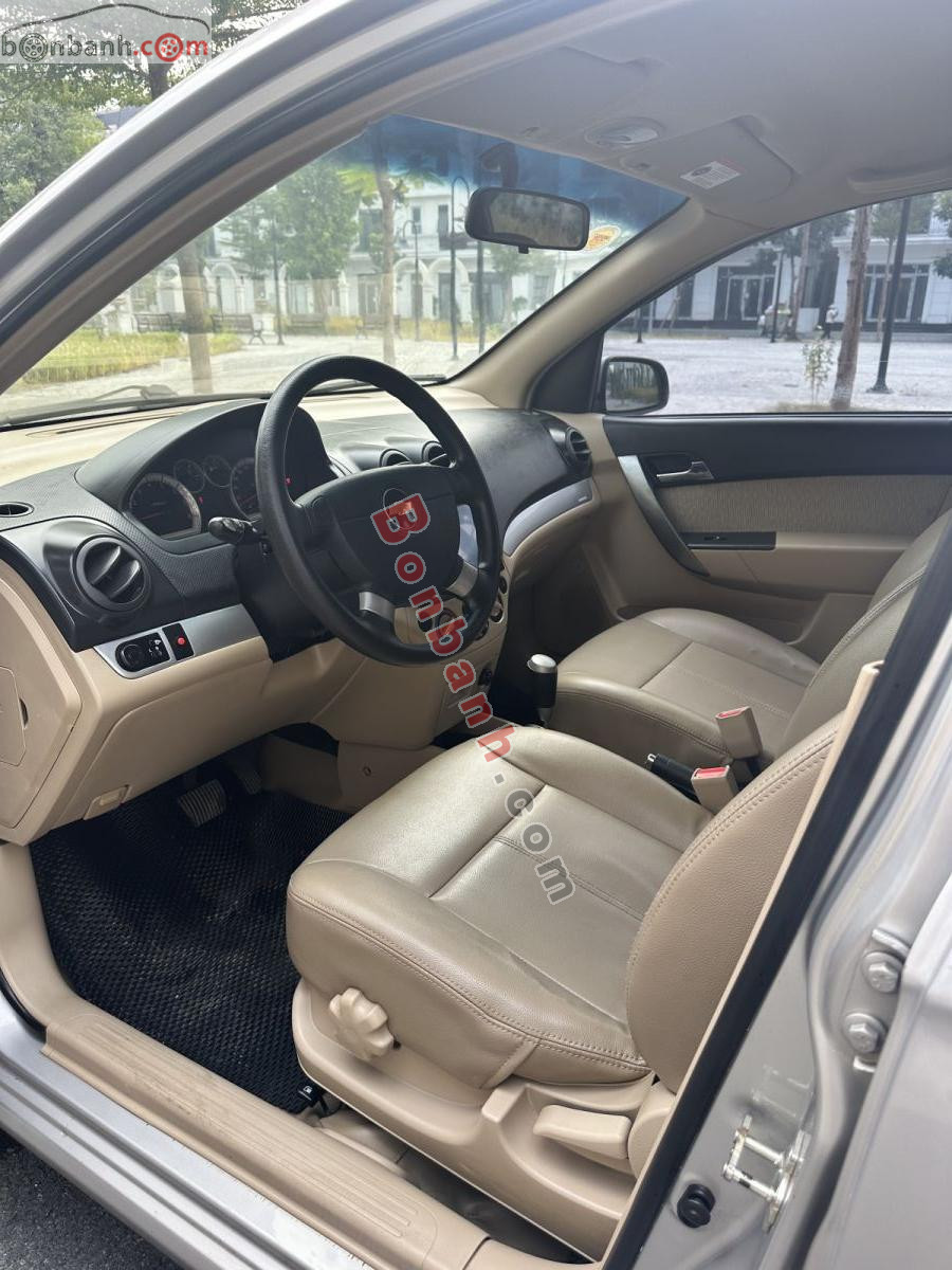 Bán ô tô Chevrolet Aveo LTZ 1.5 AT - 2015 - xe cũ