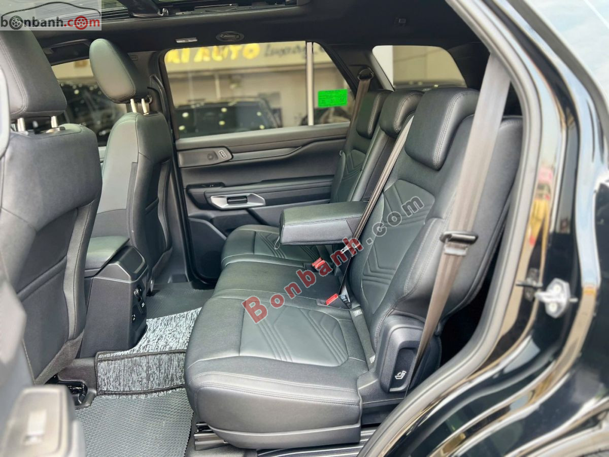 Bán ô tô Ford Everest Titanium 2.0L 4x2 AT - 2025 - xe cũ
