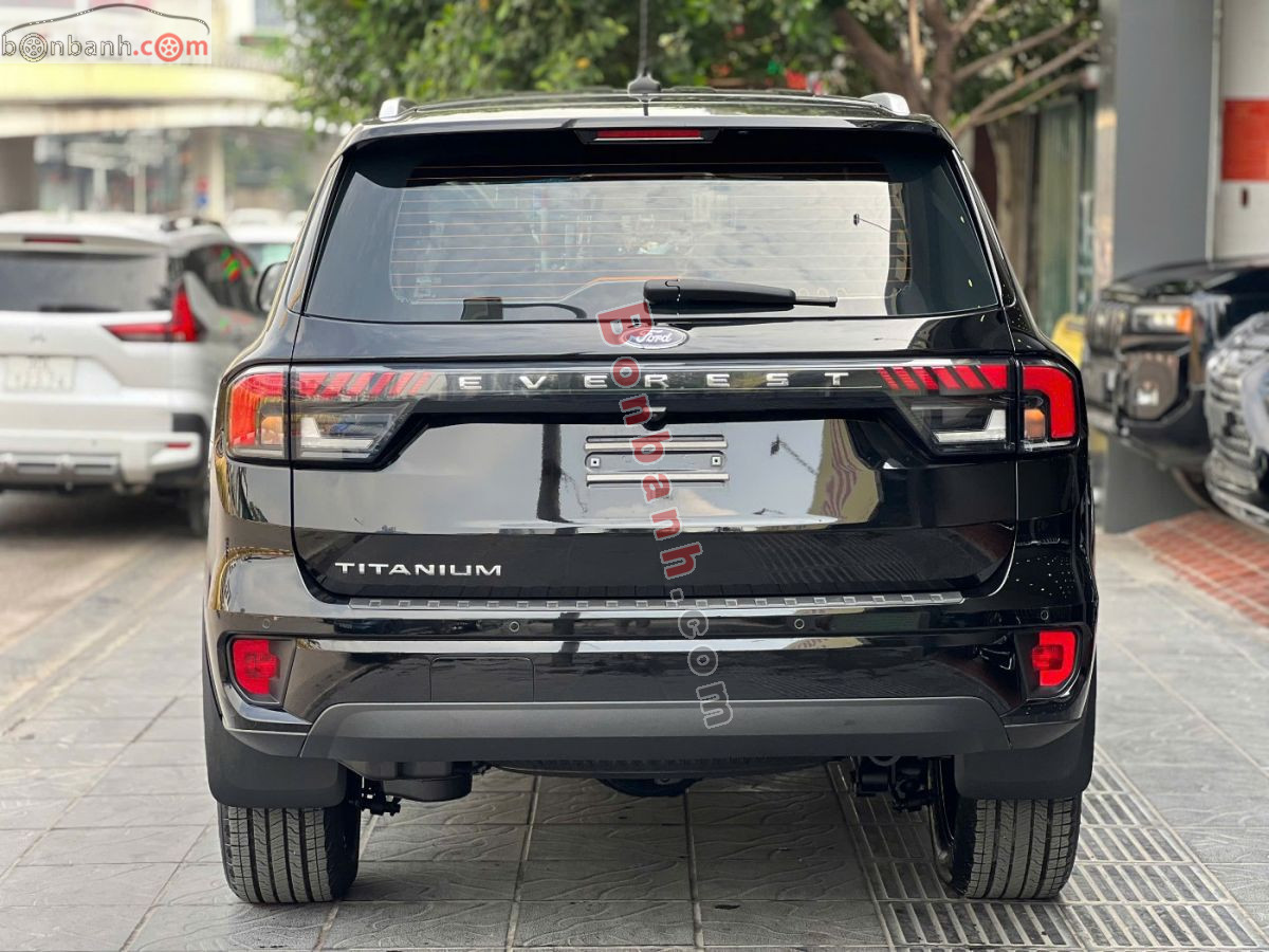 Bán ô tô Ford Everest Titanium 2.0L 4x2 AT - 2025 - xe cũ