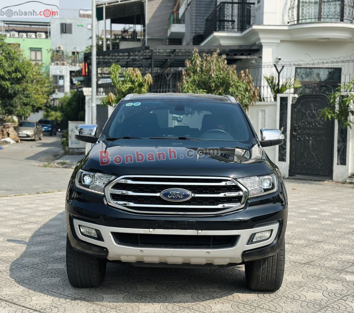 Bán ô tô Ford Everest Titanium 2.0L 4x2 AT - 2019 - xe cũ