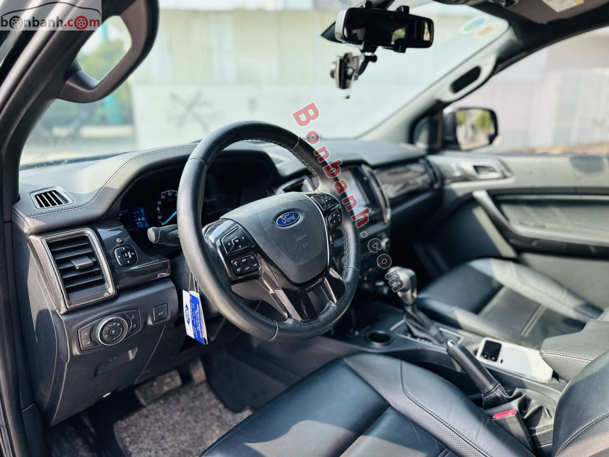Bán ô tô Ford Everest Titanium 2.0L 4x2 AT - 2019 - xe cũ