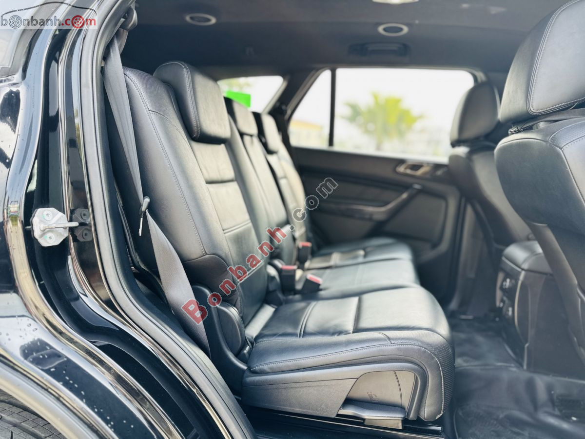 Bán ô tô Ford Everest Titanium 2.0L 4x2 AT - 2019 - xe cũ