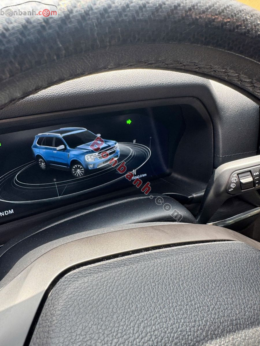 Bán ô tô Ford Everest Titanium Plus 2.0L 4x4 AT - 2022 - xe cũ