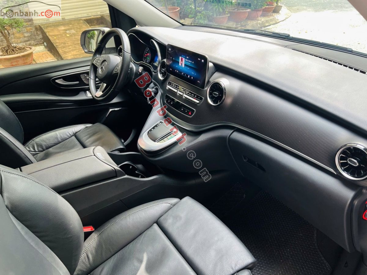 Bán ô tô Mercedes Benz V class V250 AMG - 2022 - xe cũ